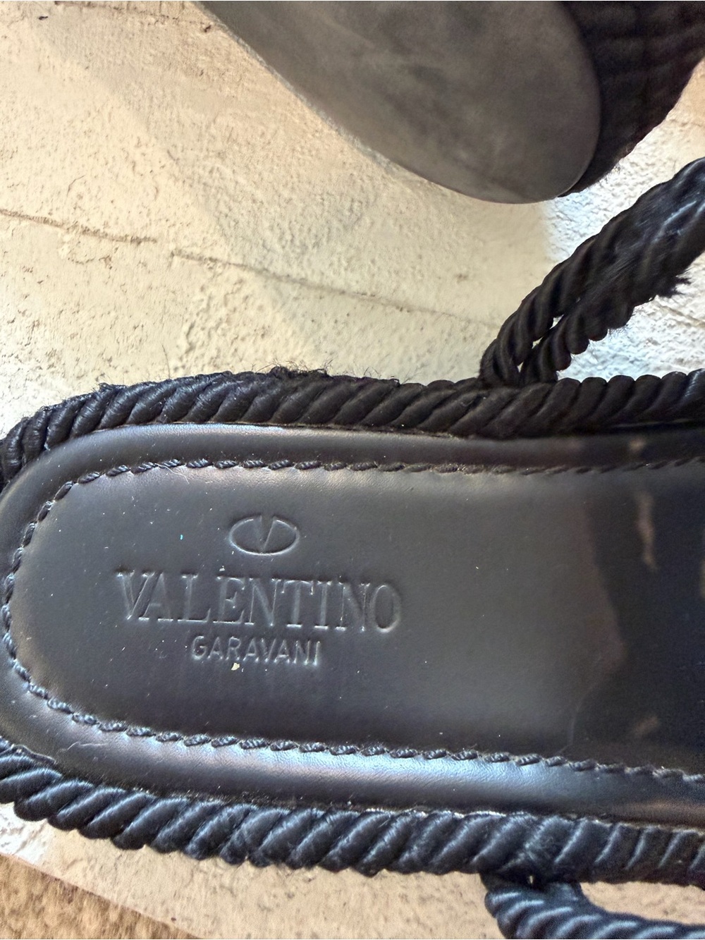 Valentino Garavani Black Braided Rope Sandals - Picture 6 of 10